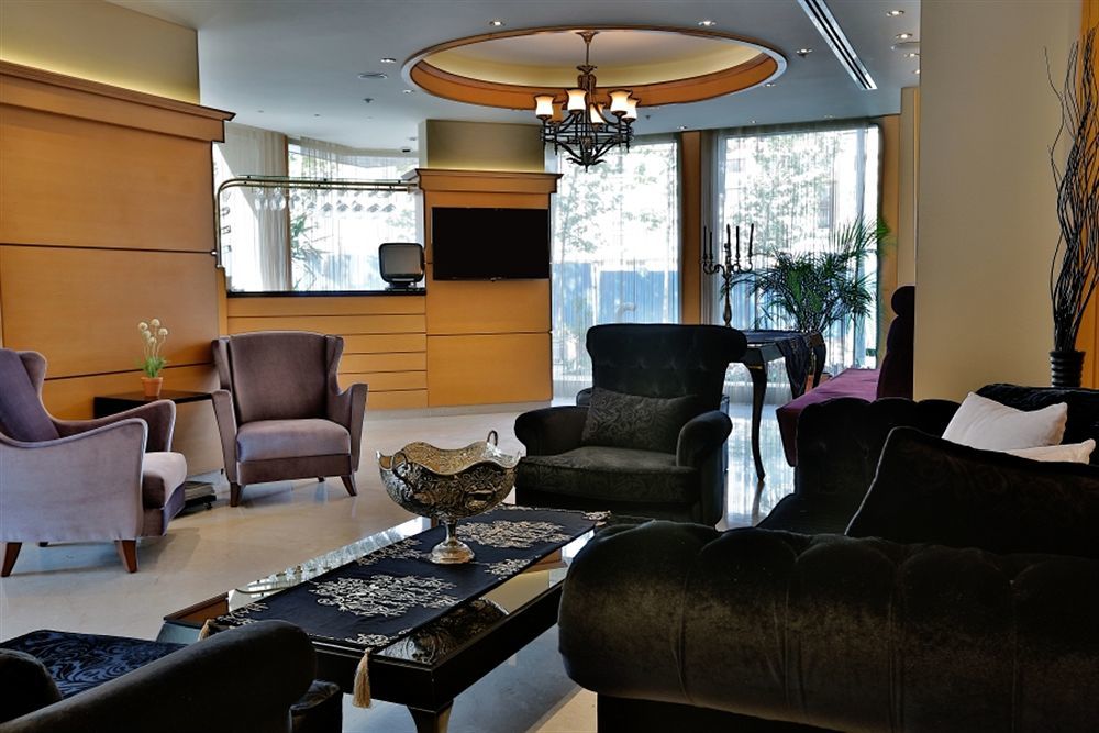 Queen Hotel & Spa Istanbul Bagian luar foto
