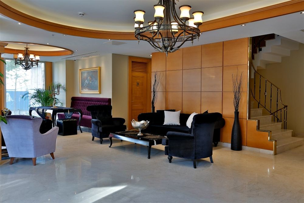 Queen Hotel & Spa Istanbul Bagian luar foto