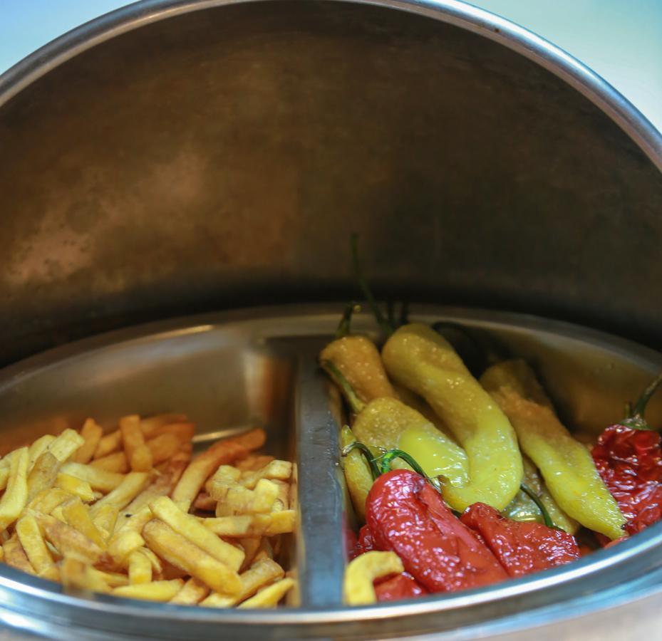Queen Hotel & Spa Istanbul Bagian luar foto